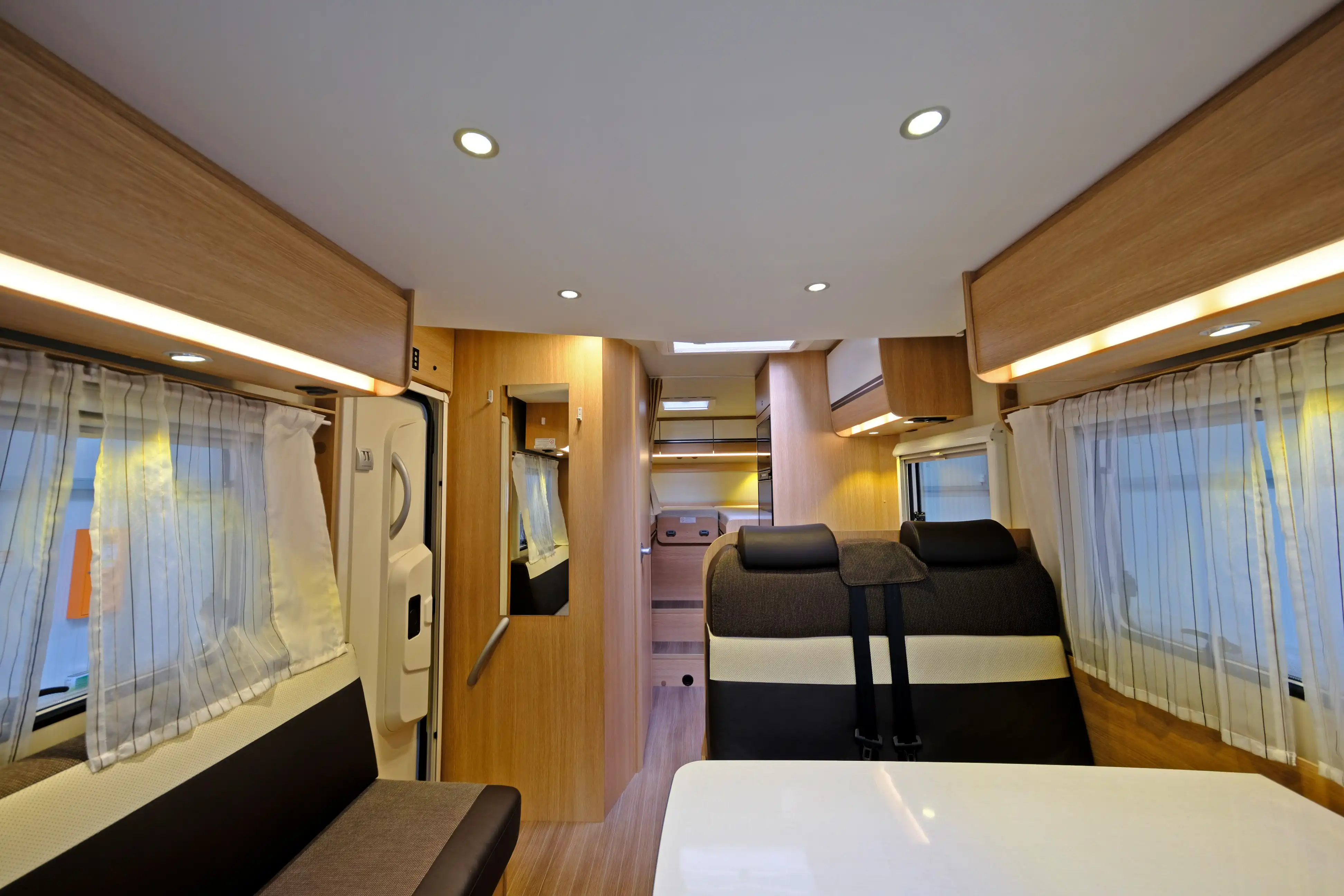 SUNLIGHT T 67